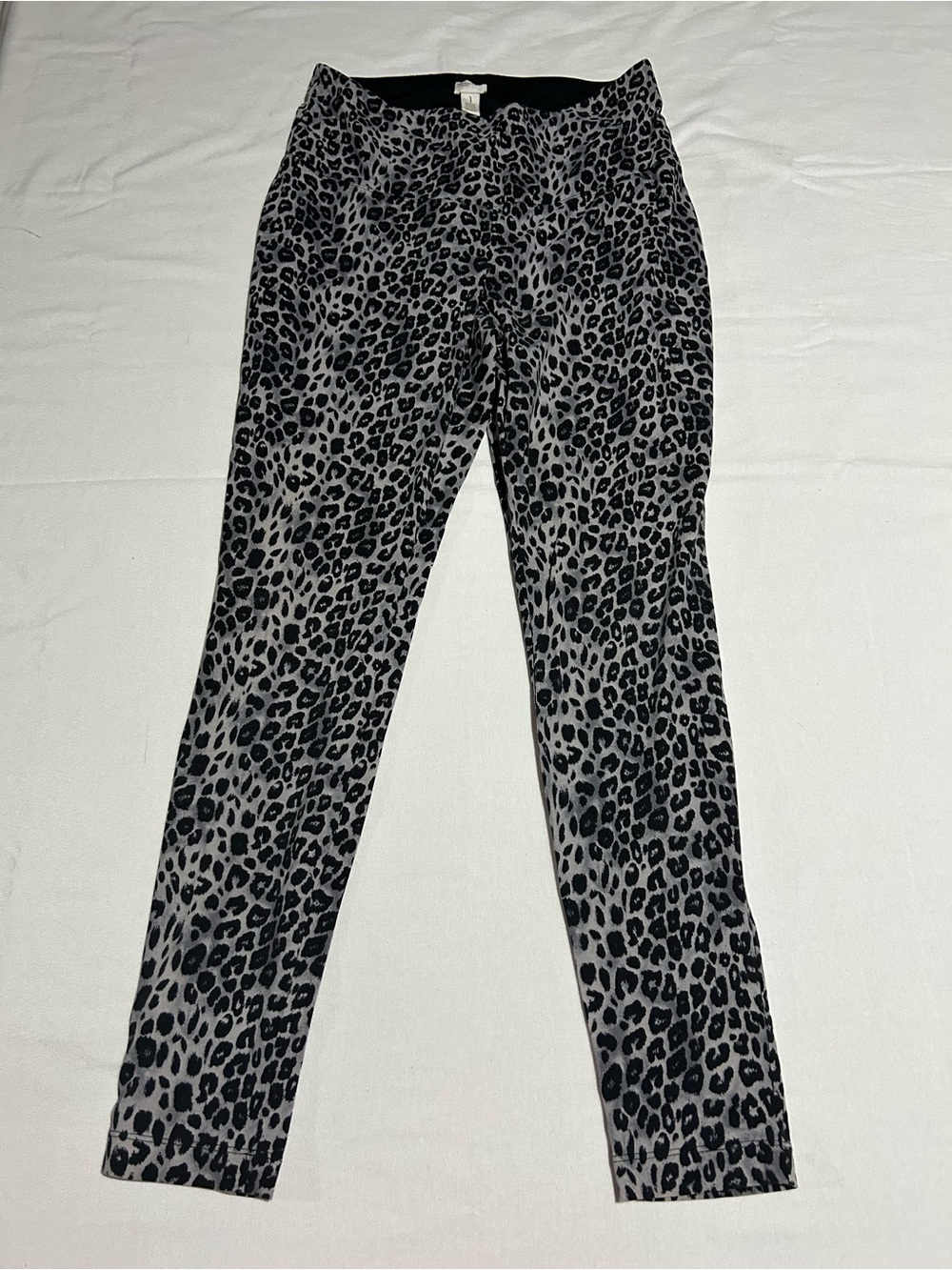 Leopard Print Gray & Black Leggings